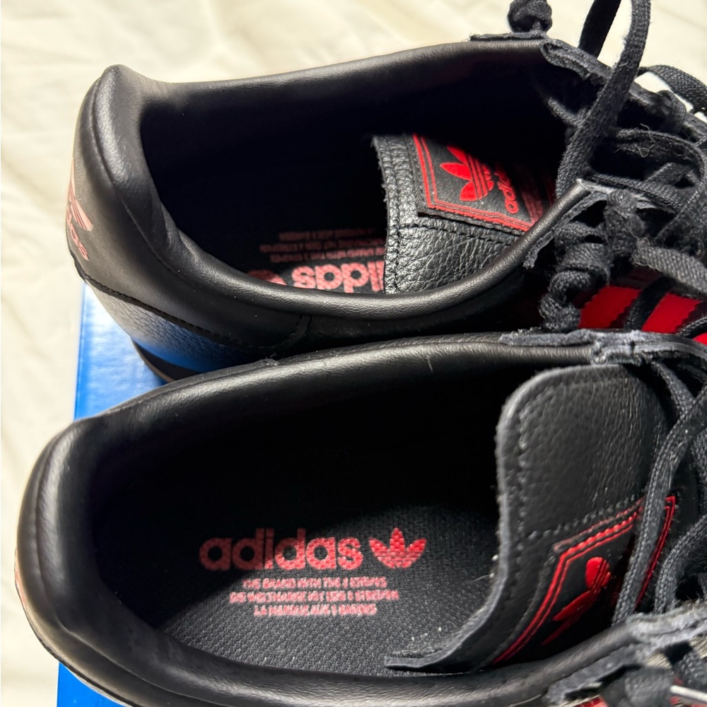 Adidas Samoa Sneakers - Blue and Brown